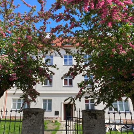 Apartament 3 Pokojowy Z Parkingiem Apartment Zabkowice Slaskie Exterior photo